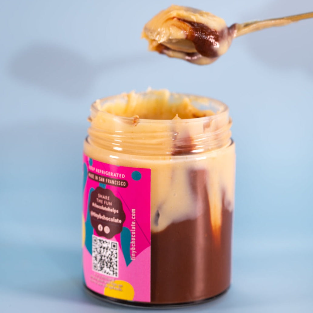 Passion Fruit & Dark Chocolate Brigadeiro Spread